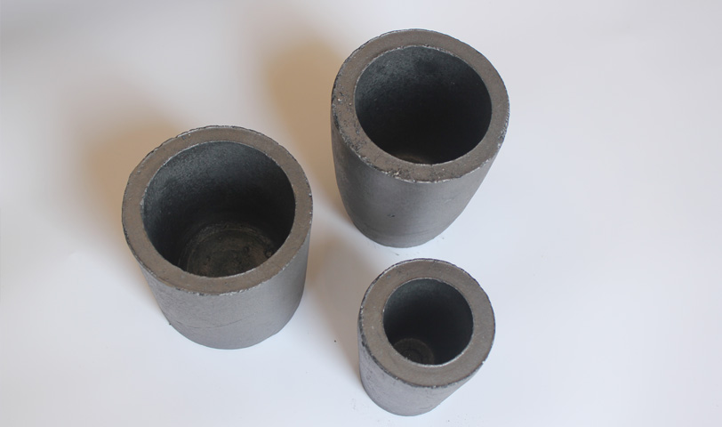 石墨（mò）坩堝